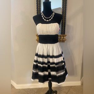 Blondie Nights Black and White Party Dress, Junior Size 3